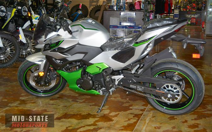 2024 Kawasaki Z7 Hybrid ABS