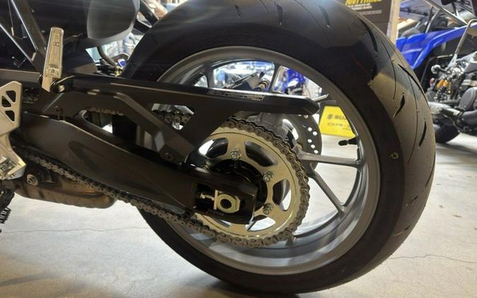 2026 Suzuki GSX800FRQM6