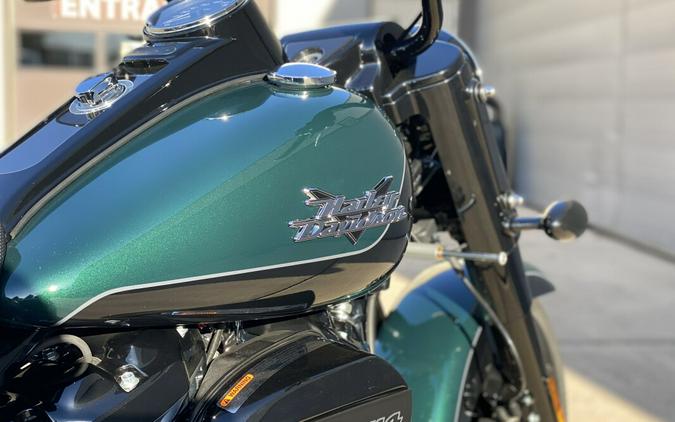 2024 Harley-Davidson Freewheeler