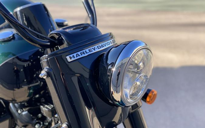 2024 Harley-Davidson Freewheeler