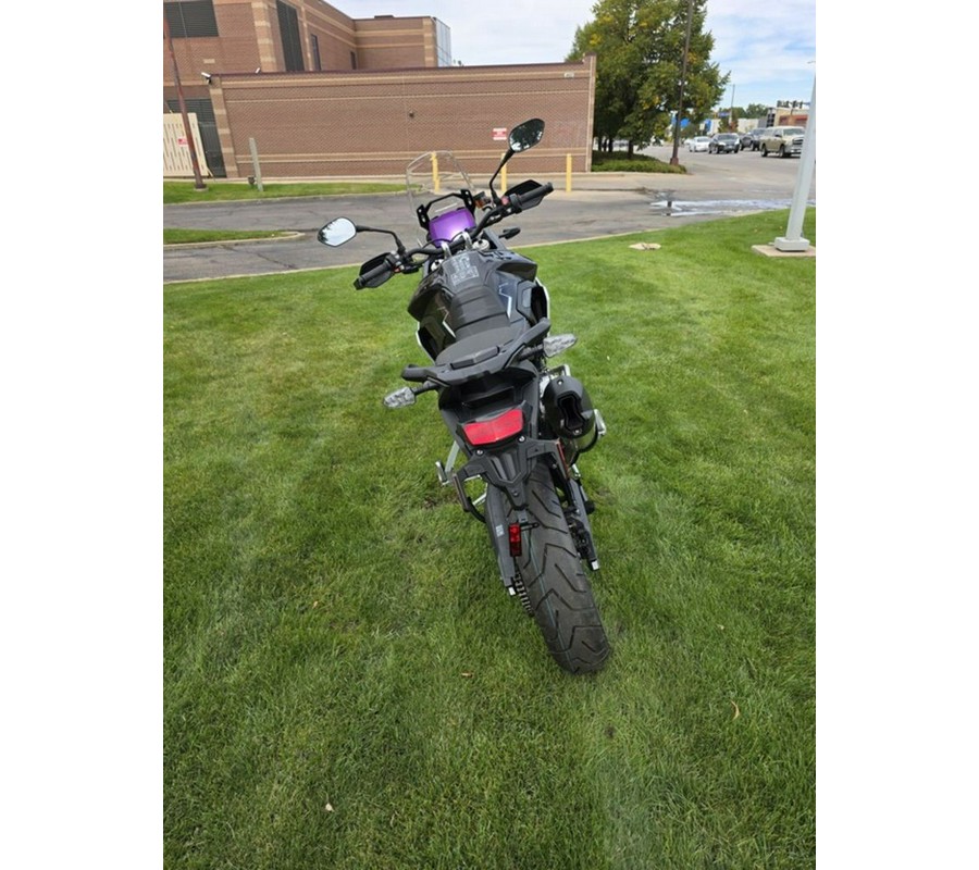 2025 Triumph Tiger 900 Rally Pro Carbon Black / Sapphire Black