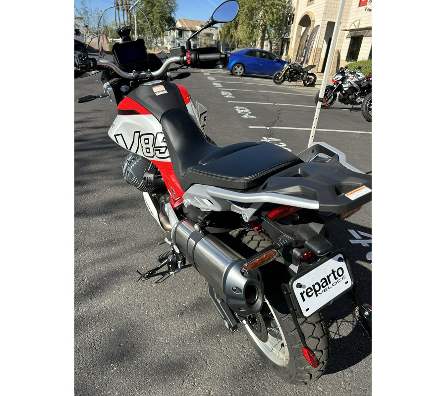 2025 Moto Guzzi V85 TT