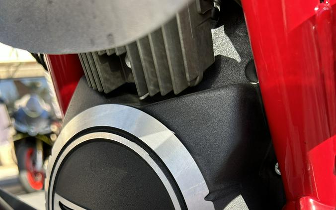 2025 Moto Guzzi V85 TT