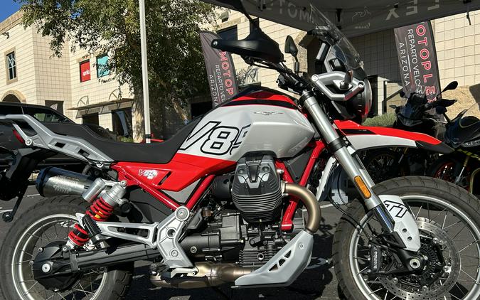 2025 Moto Guzzi V85 TT