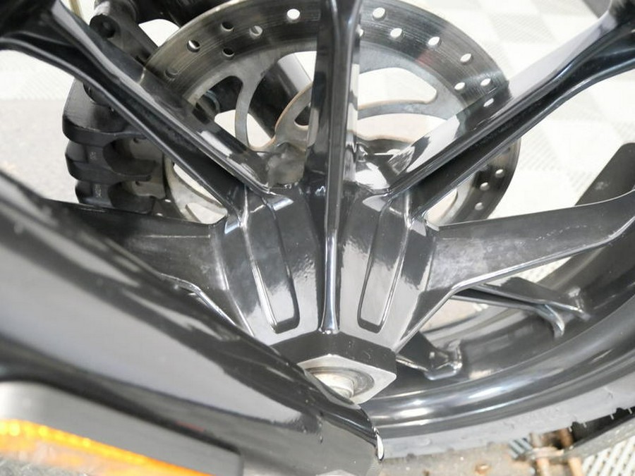 2017 Victory Motorcycles® Octane® Matte Super Steel Gray