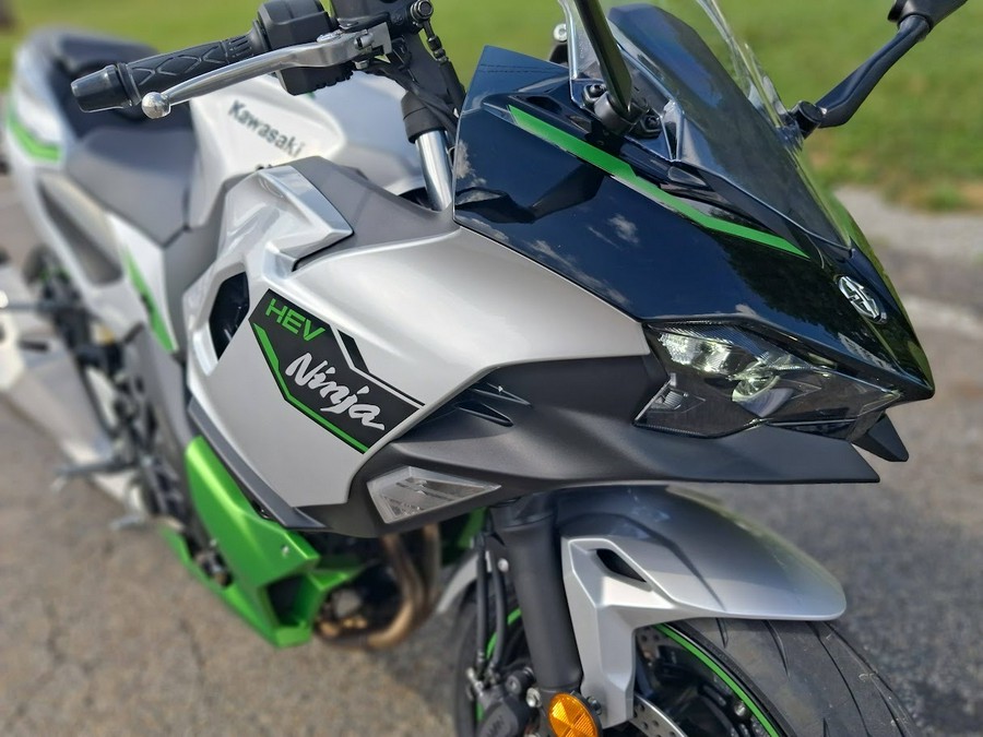2024 Kawasaki Ninja 7 Hybrid ABS