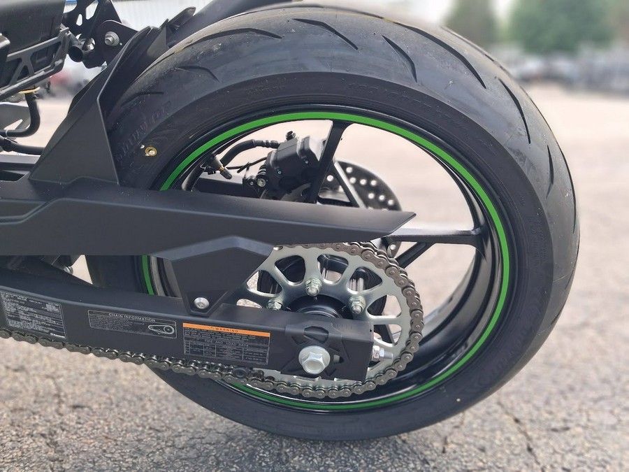 2024 Kawasaki Ninja 7 Hybrid ABS