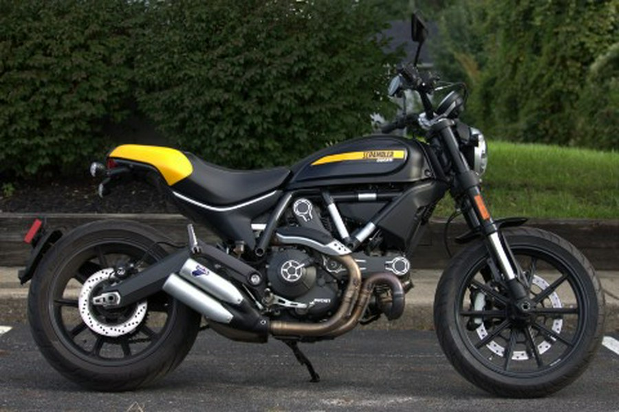 2015 Ducati Scrambler Full Throttle