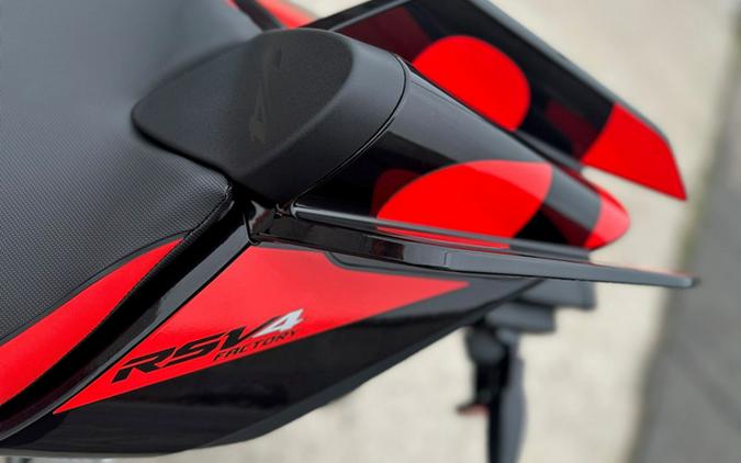 2026 Aprilia TUONO V4 1100 FACTORY