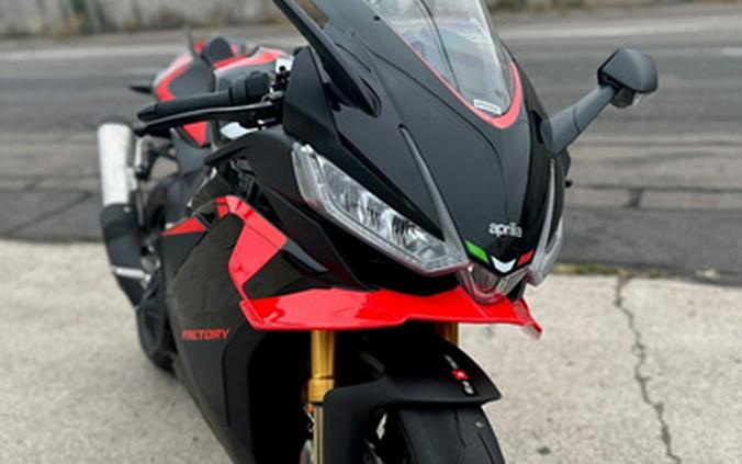 2026 Aprilia TUONO V4 1100 FACTORY