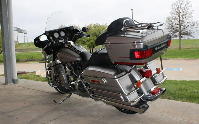 2009 Harley-Davidson® FLHTC - Electra Glide® Classic