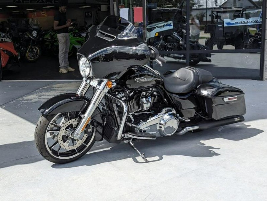 2022 Harley-Davidson® FLHX - Street Glide®