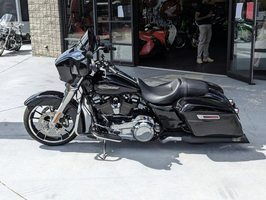 2022 Harley-Davidson® FLHX - Street Glide®