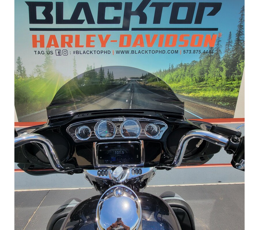 2019 Harley-Davidson Ultra Limited FLHTK