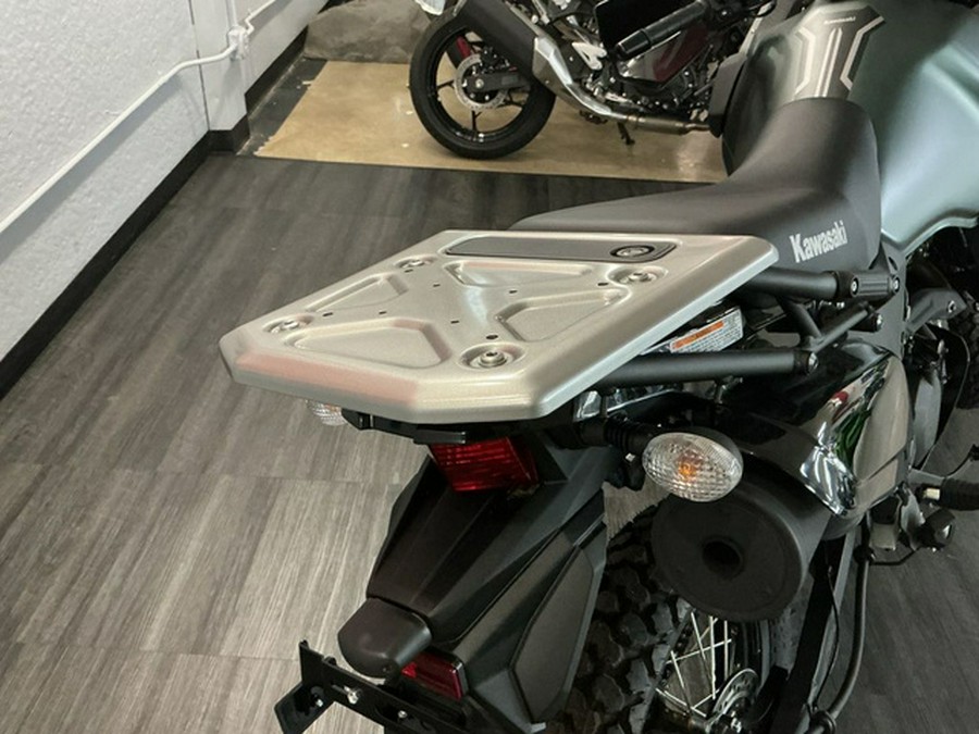 2025 Kawasaki KLR 650 Metallic Matte Old School Green