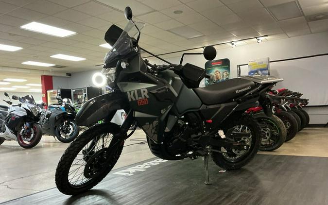 2025 Kawasaki KLR 650 Metallic Matte Old School Green
