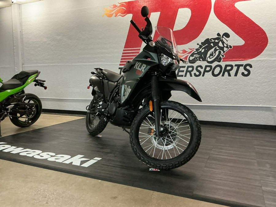 2025 Kawasaki KLR 650 Metallic Matte Old School Green