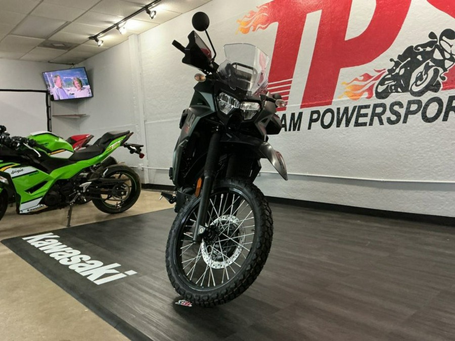 2025 Kawasaki KLR 650 Metallic Matte Old School Green