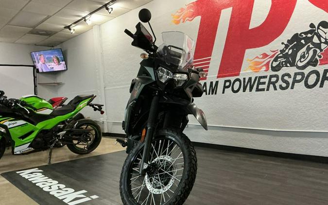 2025 Kawasaki KLR 650 Metallic Matte Old School Green