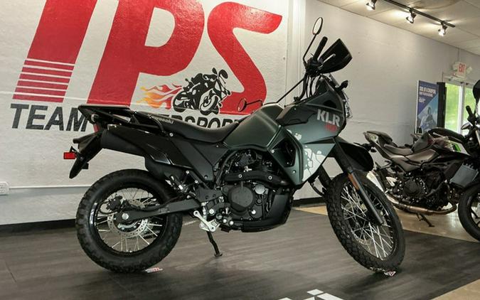 2025 Kawasaki KLR 650 Metallic Matte Old School Green
