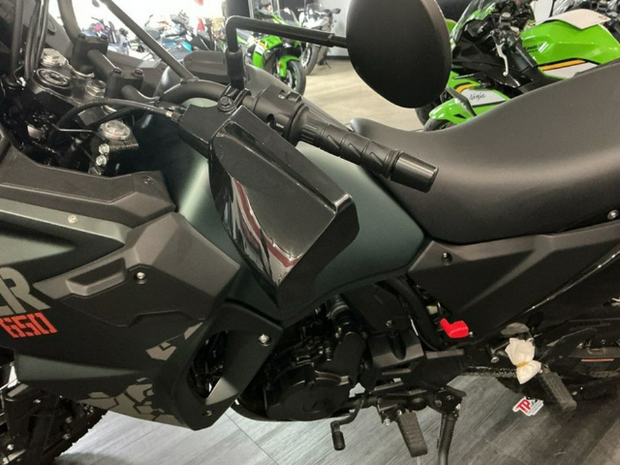 2025 Kawasaki KLR 650 Metallic Matte Old School Green