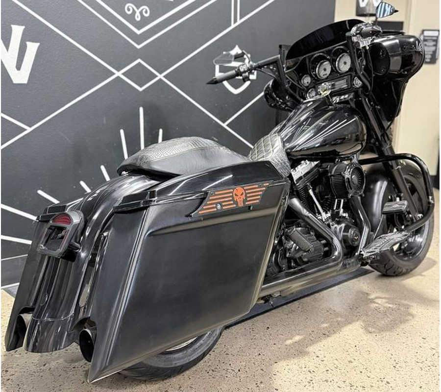 2009 Harley-Davidson® FLHX - Street Glide®