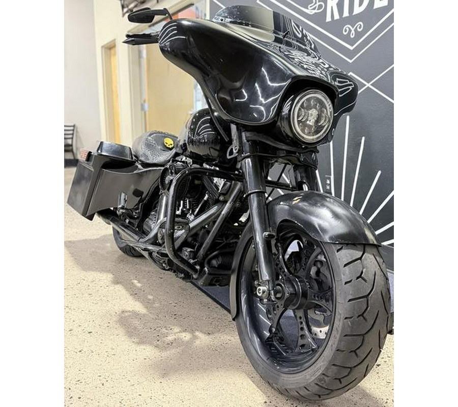 2009 Harley-Davidson® FLHX - Street Glide®