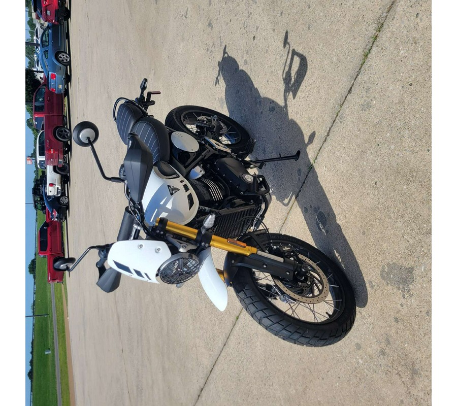 2026 Triumph Scrambler 400 XC