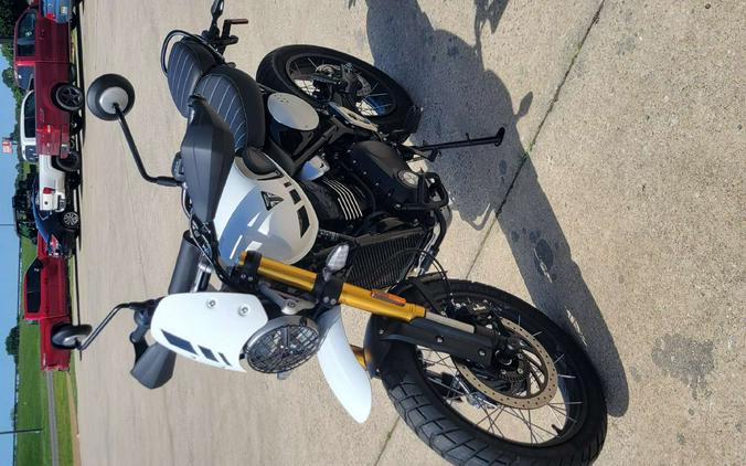 2026 Triumph Scrambler 400 XC