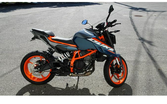 2024 KTM Duke 390