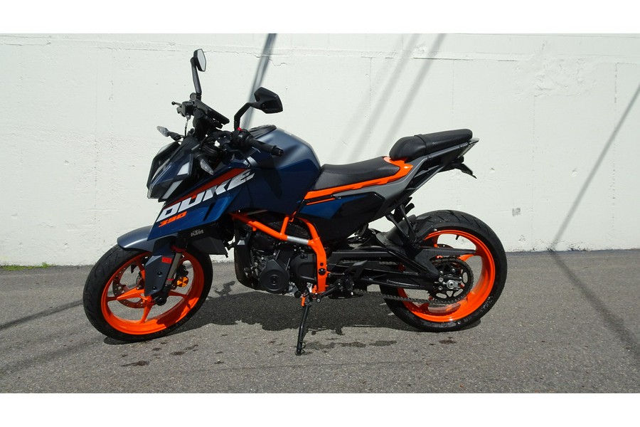 2024 KTM Duke 390