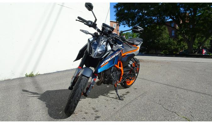 2024 KTM Duke 390