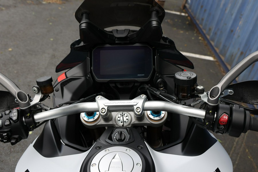 2026 Ducati Multistrada V4 RS