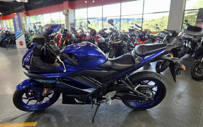 2024 Yamaha YZF R3 ABS