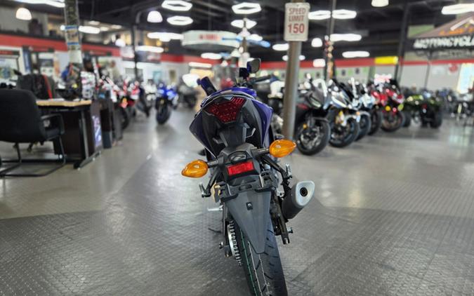 2024 Yamaha YZF R3 ABS