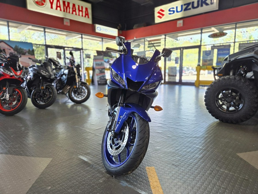 2024 Yamaha YZF R3 ABS