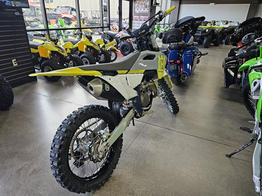 2023 Husqvarna TX 300