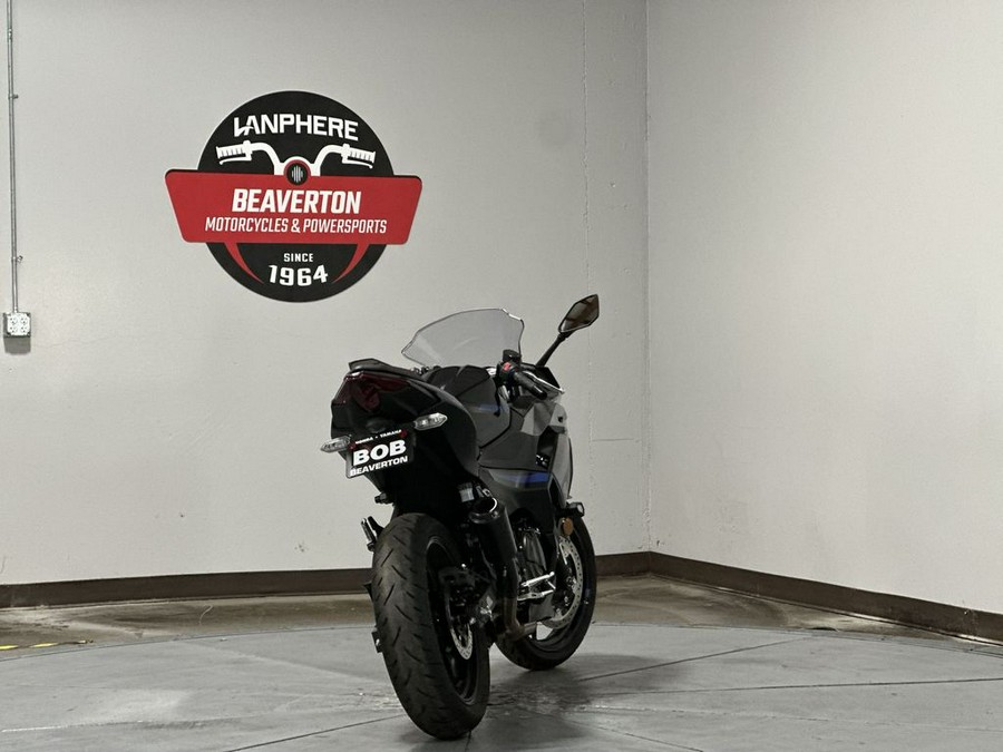 2025 Kawasaki Ninja® 500 SE ABS