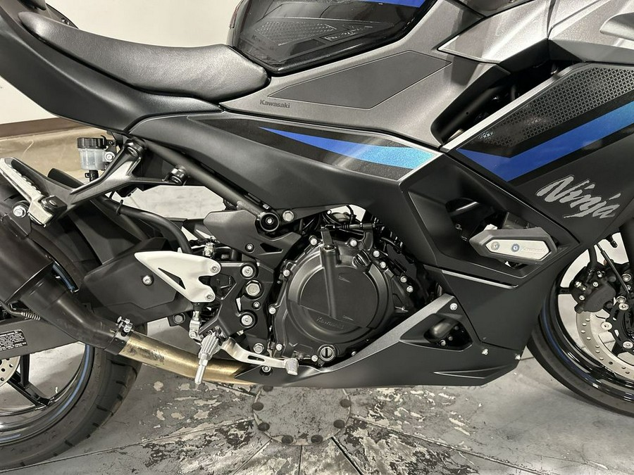 2025 Kawasaki Ninja® 500 SE ABS