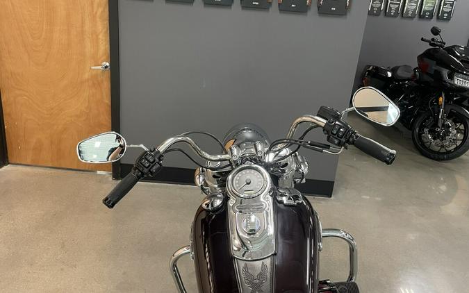 2014 Harley-Davidson® Switchback™ Blackened Cayenne