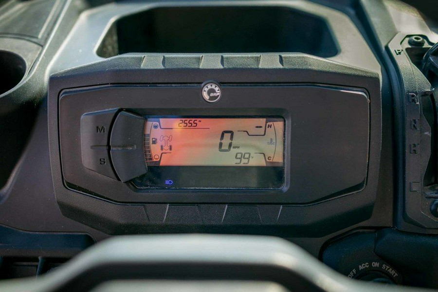 2021 Can-Am® Defender DPS HD8