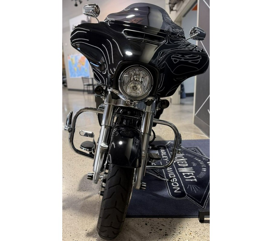 2021 Harley-Davidson® FLHX - Street Glide®