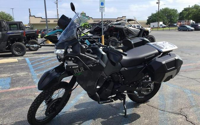 2022 Kawasaki KLR®650 Adventure Camo