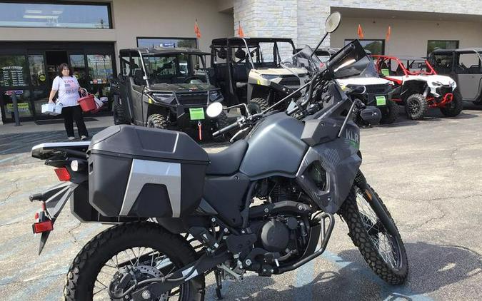 2022 Kawasaki KLR®650 Adventure Camo