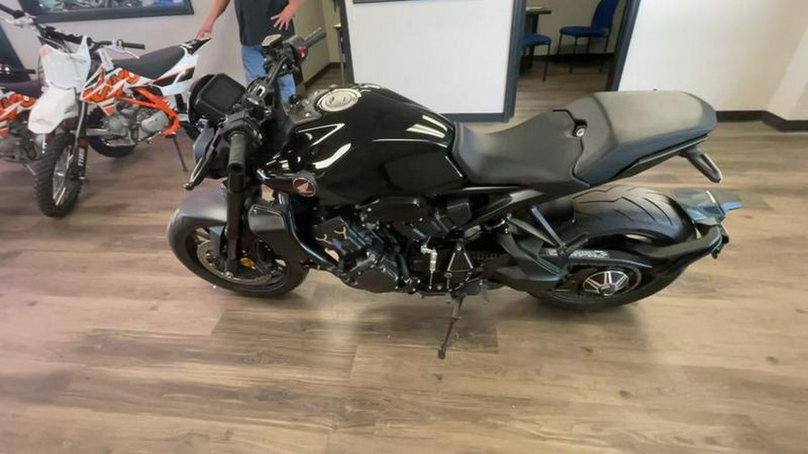 2021 Honda® CB1000R Black Edition