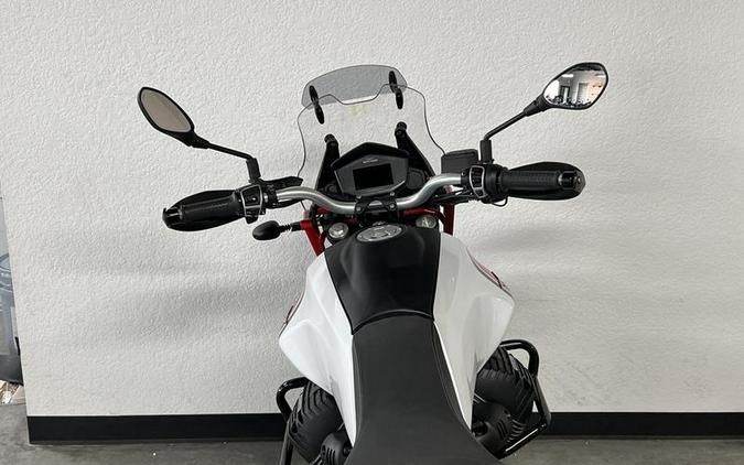 2020 Moto Guzzi V85 TT E4