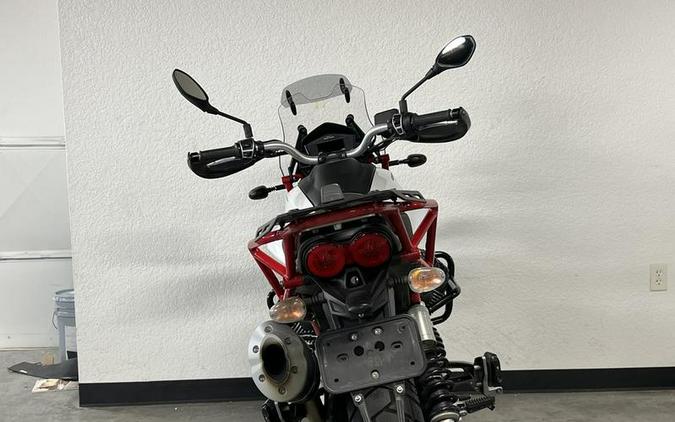2020 Moto Guzzi V85 TT E4