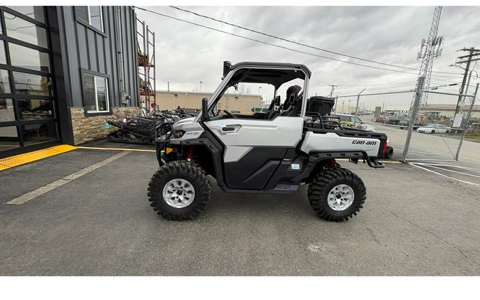 2024 Can-Am 8YRB
