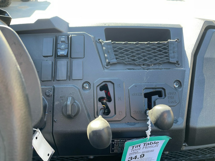 2026 Honda Pioneer 700 Deluxe