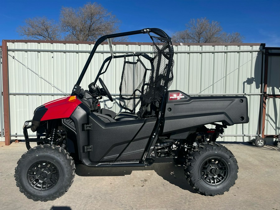 2026 Honda Pioneer 700 Deluxe